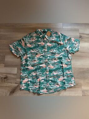 Eddie Bauer Men’s Short-Sleeve Button-Up Shirt